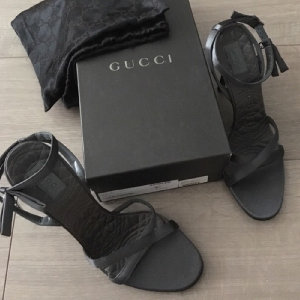 Flash Sale 🔥Vintage Gucci Heels